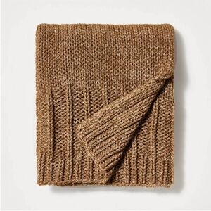 STUDIO MCGEE NEW chunky knit throw blanket -brown